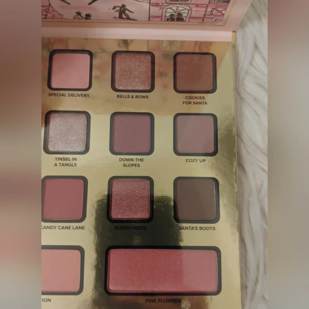 🎄FIRM! NWT TOO FACED CHRISTMAS IN THE ALPS LIMITED EDITION MAKEUP COLLECTION